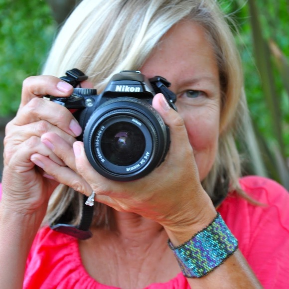 Meet your Posher, Michele - Picture 1 of 1